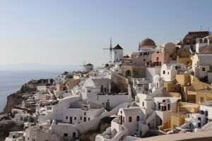 Kathimerini: Salariul minim din Grecia va creşte la 960 de euro de la 1 aprilie 2027